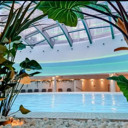 Hanza Tower Sky 23 Pool & Jacuzzi & Sauna & シュチェチン